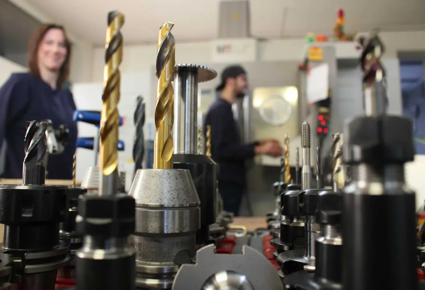 Einblick in die CNC-Fertigung bei Eckl Systemtechnik